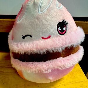 Squishmallows mystery squad scented